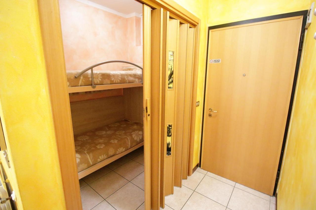Apartment Domizia *